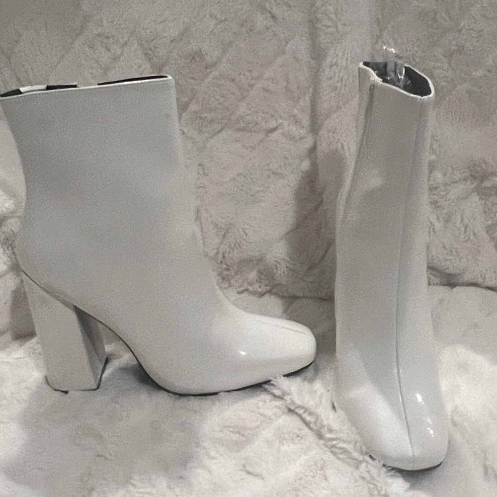 Elegant White Women's Ankle Boots